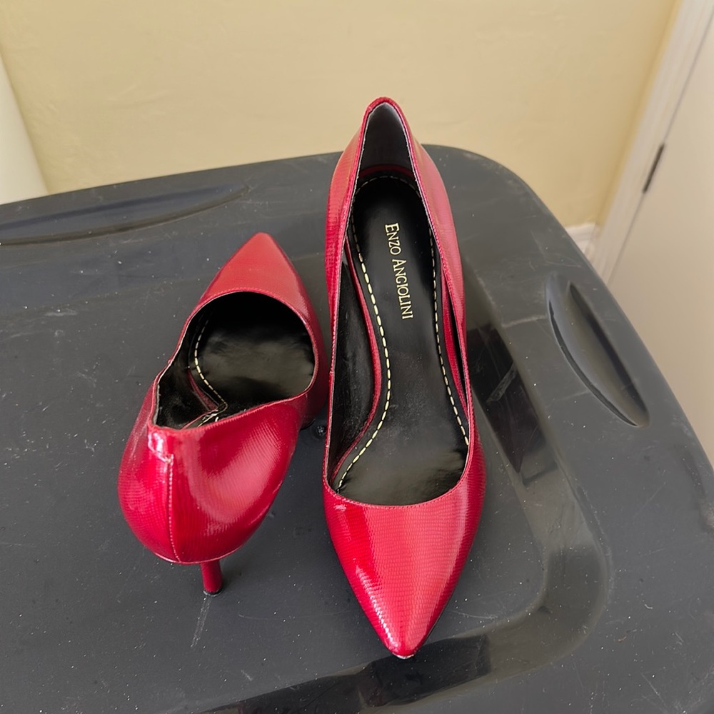 Enzo Angiolini Red Heels